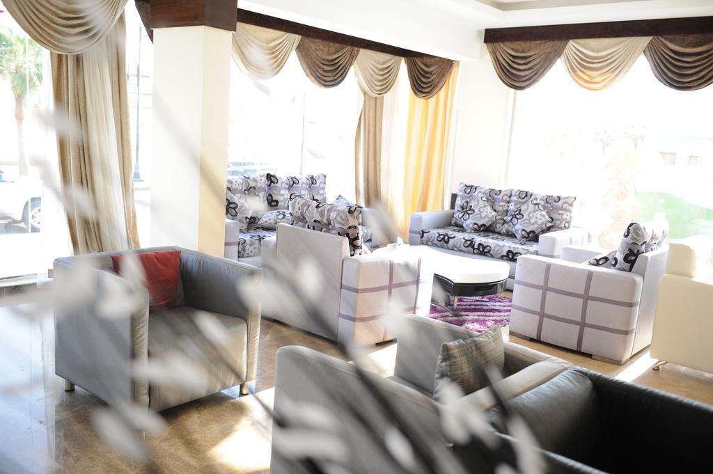 Hotelier Suites Riyadh Eksteriør billede